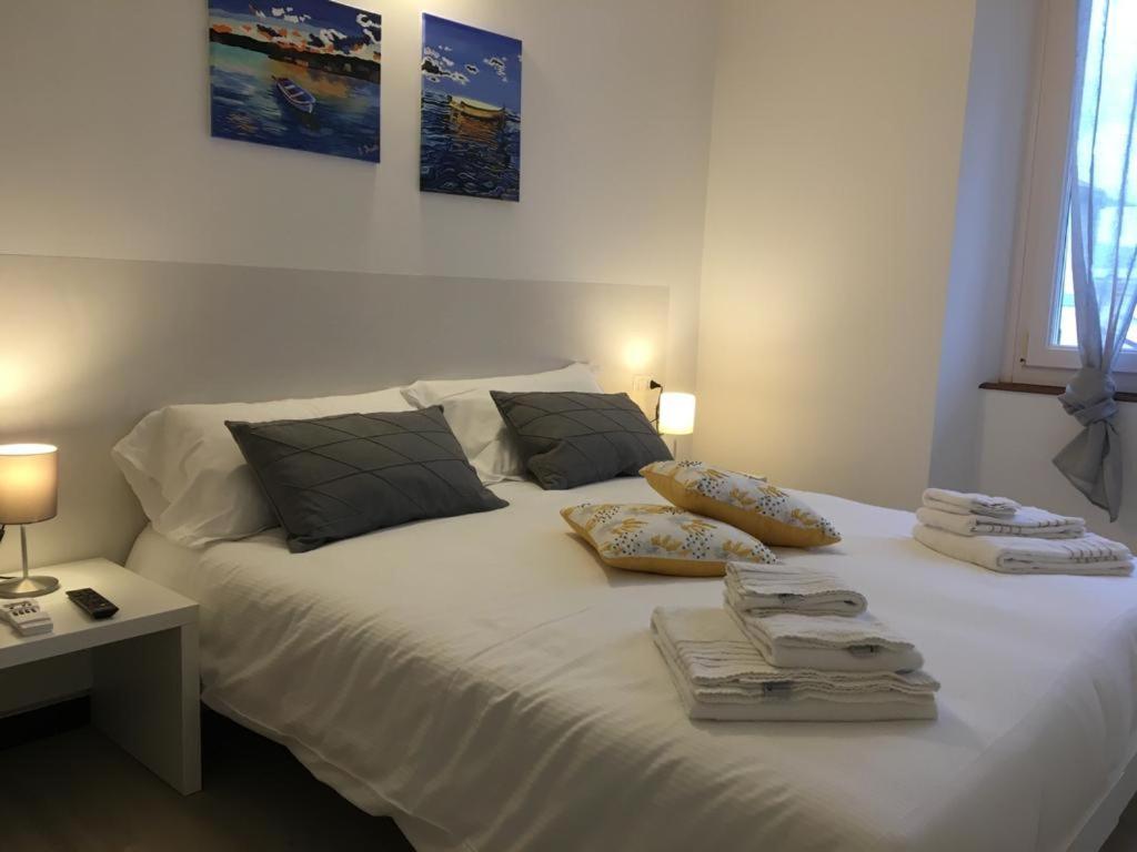 Ferienwohnung Zero 19 la Banchina Savona Exterior foto